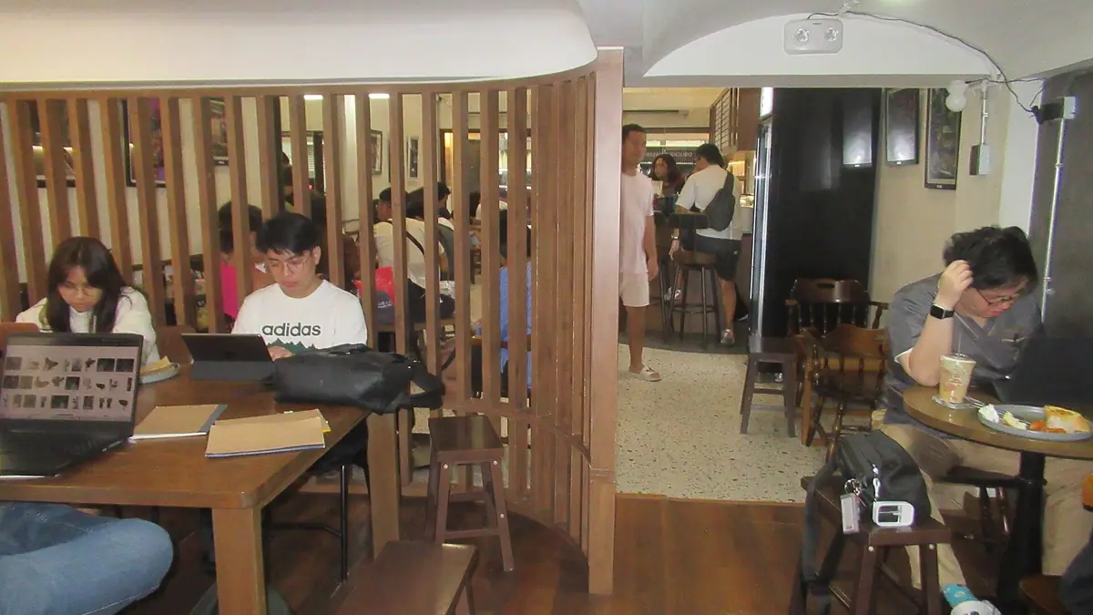 One root bakery – bakery & café in Taverner Square, London